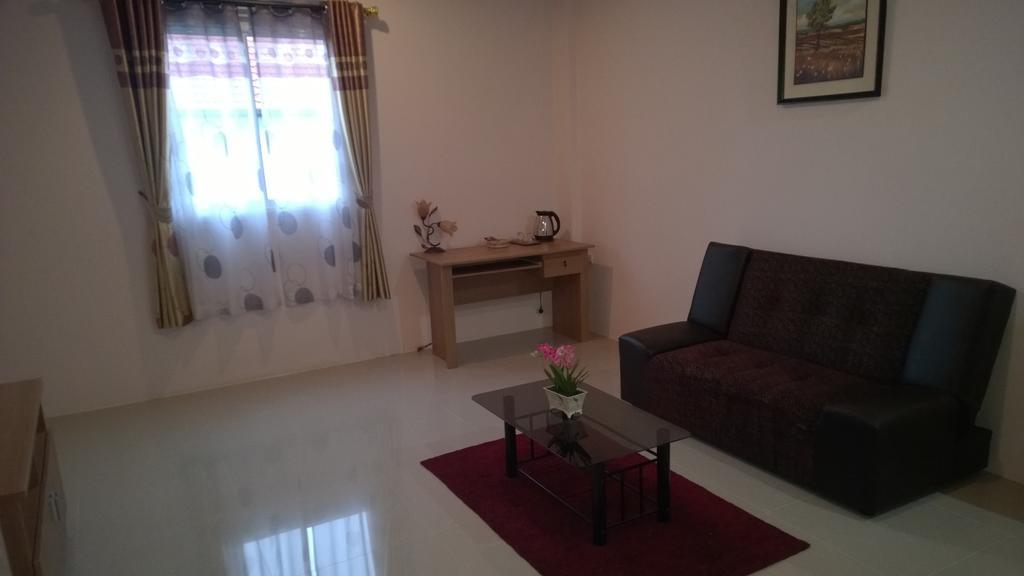 The Zara Double Tree Hotel Ubon Ratchathani Habitación foto