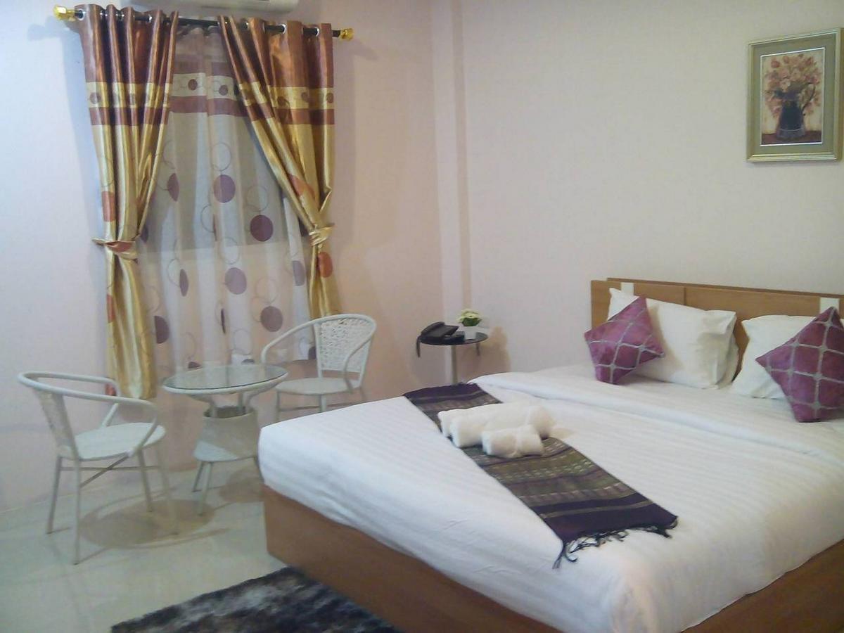 The Zara Double Tree Hotel Ubon Ratchathani Habitación foto